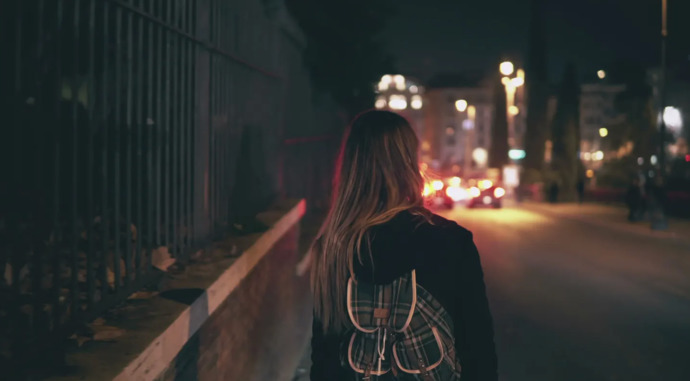 Are women capable of walking at night?