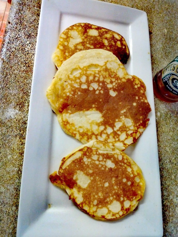 Should pancakes be stacked or eaten separately?