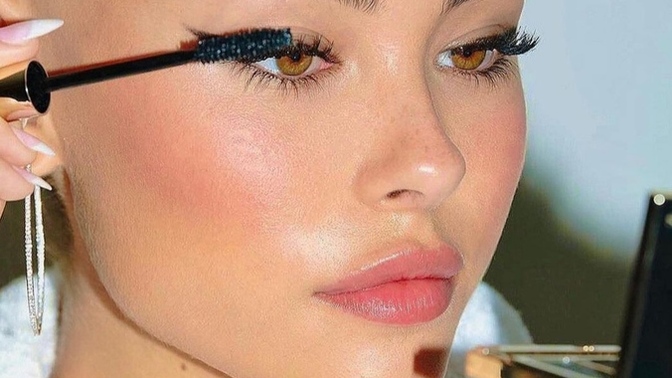 Emily ratajkowski or Madison Beer?