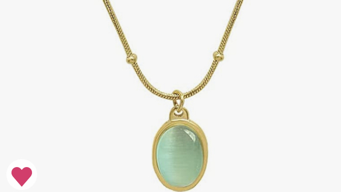 Which necklace is the prettiest?