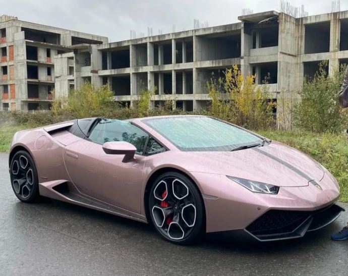 Which of these cars seized from Andrew Tates collection is your favorite?