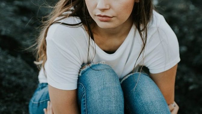 What do people mean when they don’t want to come across as desperate?