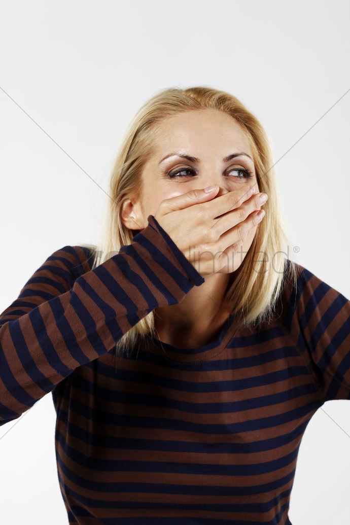 Does it look weird when a guy covers his mouth when shocked?