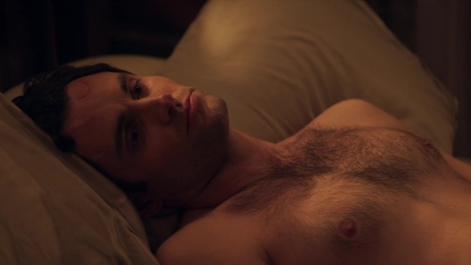 Hairy Penn Badgley, or smooth Penn Badgley?