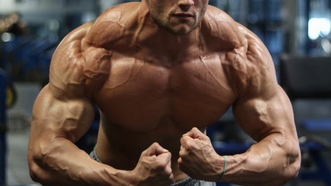 Why do women think that a guy on steroids has a normal muscular body?