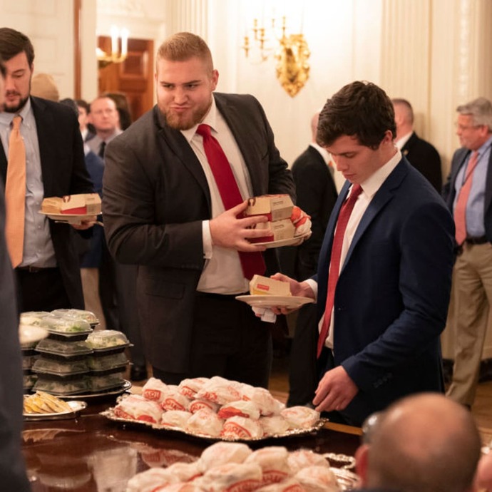 You’ve met your dream guy and you’re on a first date. He then pulls into a McDonald’s parking, do you accept that for the first date?