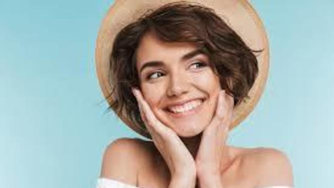 Girls, What does it mean if a girl says you have the best smile? . Does it mean anything?
