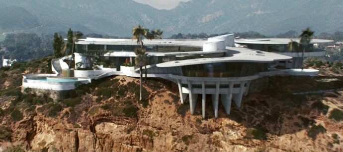 Do size matter on houses?