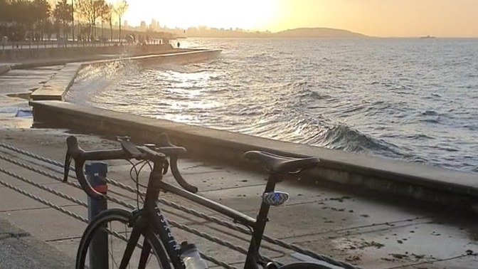 Do you ride a bicycle?