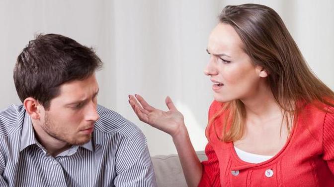 How should you respond if your girlfriend/wife asks you if you think another woman is pretty?