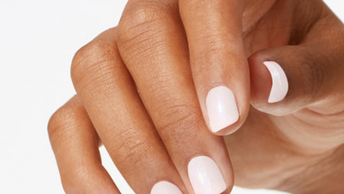 Which of these nail polish would look best on nails when wearing a minty green blouse top?