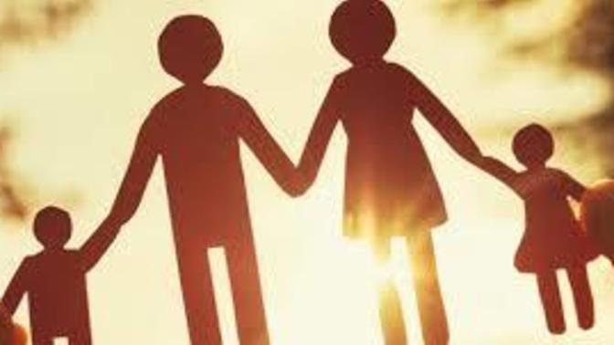 Do loving parents know if their opposite gender child isn't very attractive?