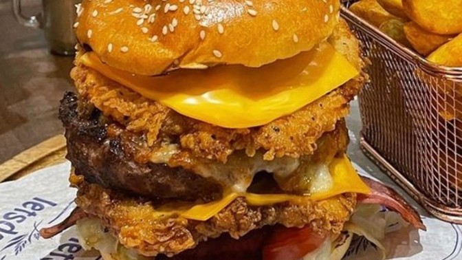 A burger should not be higher than half it's diameter. Agree?