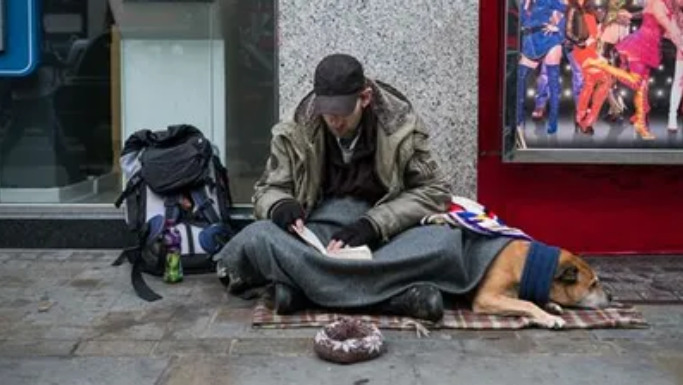 homeless bum in the streets