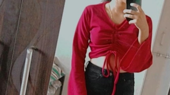 Should I wear this on my date? Or is it too casual?