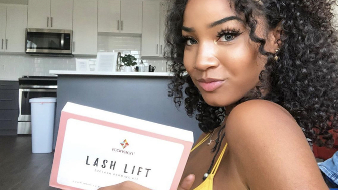 Girls, do you wear fake lashes? Guys do you like seeing girls in lashes?