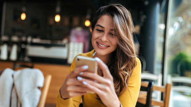 Men, When does it become pathetic or desperate when contacting someone you just started to date?