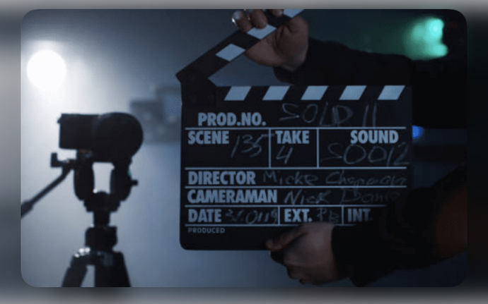 Do actors sometimes turn into their character (s)?
