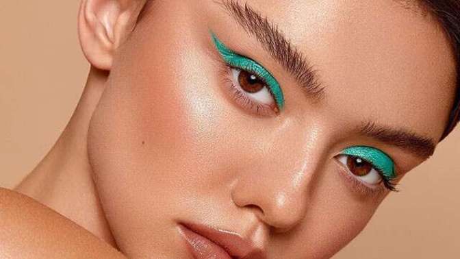 What do you think of graphic neon eyeliner look?