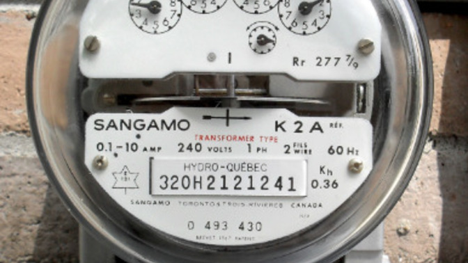 How many kWH per day is generated by girl power?