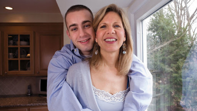 Do you think it's a problem in a relationship that the woman is older than the man?