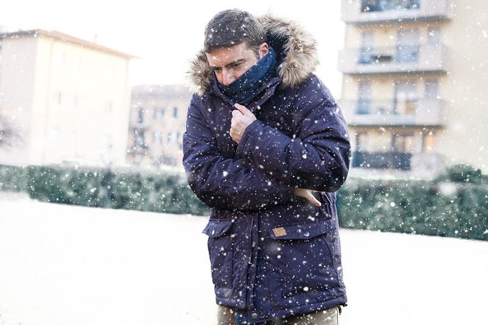 What is the worst weather to help someone move out?