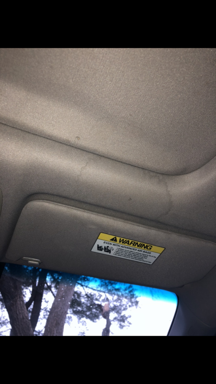 Car peeps, any idea on how to fix this stain?