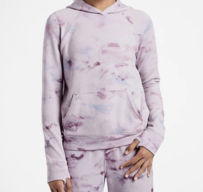 Which of these sweaters would look best?