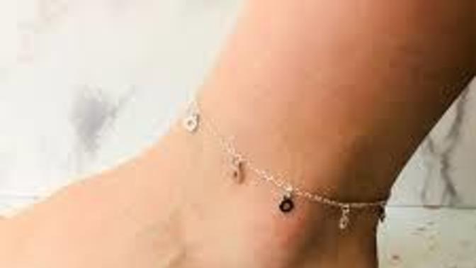 Do you think anklets are cute?