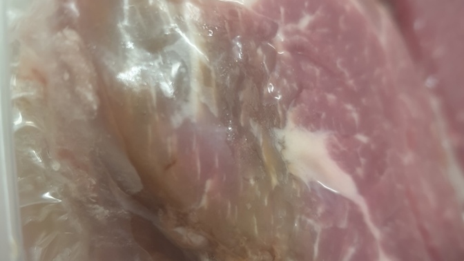 Just bought this meat from the grocery does it look good to you?