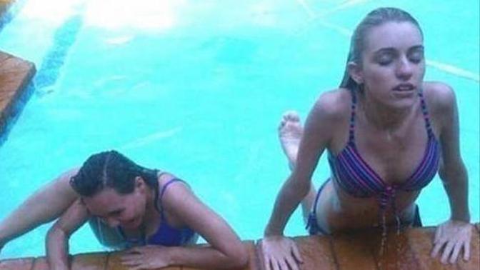 Which person are you? Naturally “with it” or painfully awkward?