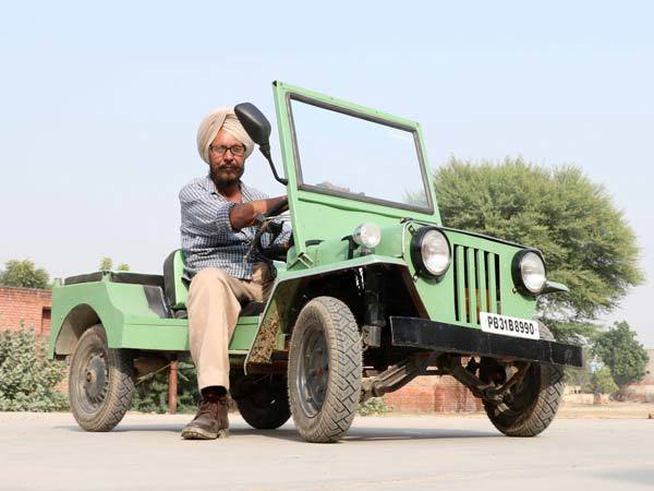 Which of these realistic replicas built by ordinary people around the world is your favorite?