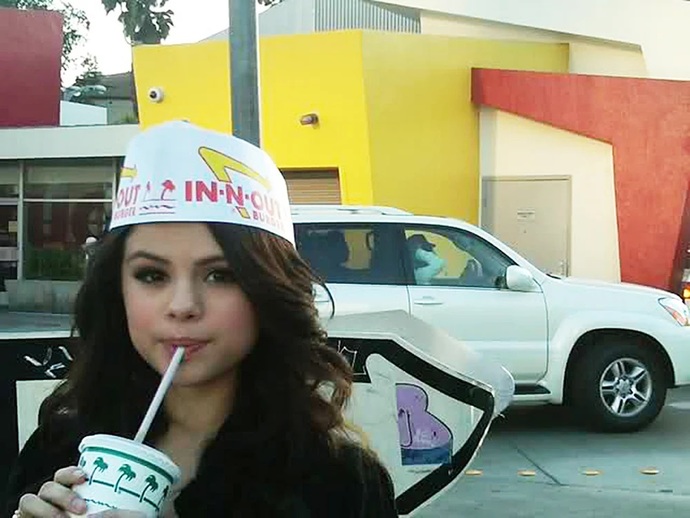 Are you surprised to see attractive women work at fast food?