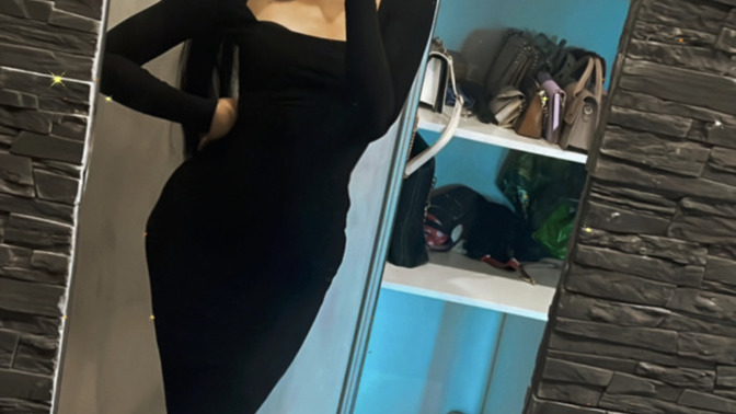 Should I keep this dress or sell it?
