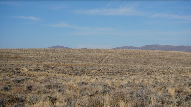 How much is 40 acres of land in USA?