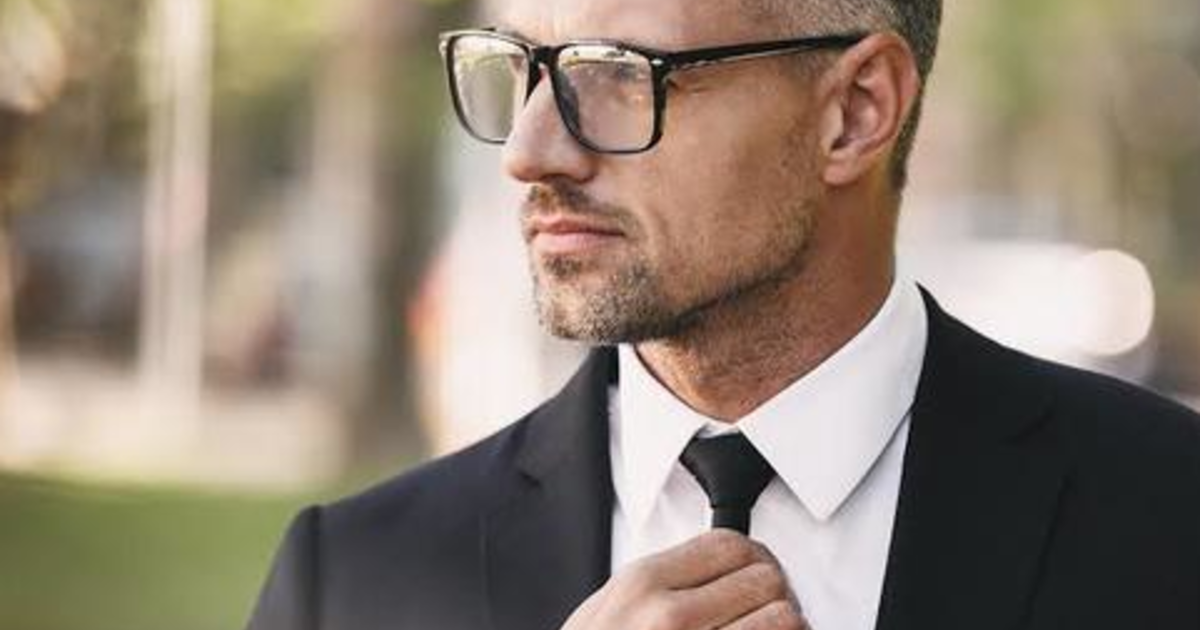 What Does It Mean To Be a Real Man? GirlsAskGuys