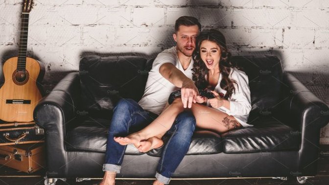 Do you play videogames with your partner?