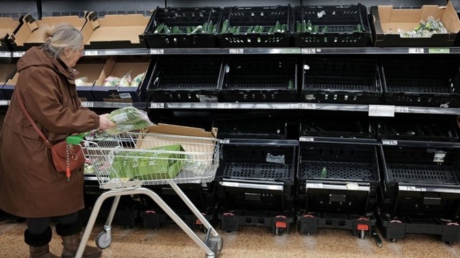 UK people, can you remember the olden days when you could buy vegetables in shops?