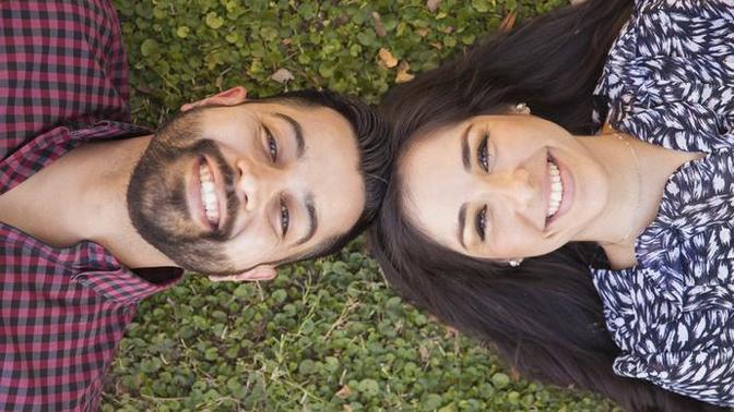 Do guys like you more when you like them less?