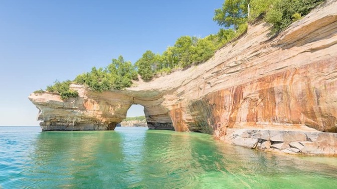 What are the most underrated and overrated states in the USA?