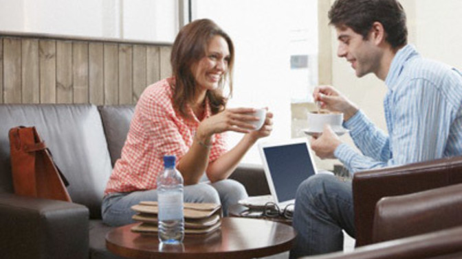 Do you prefer changing conversation topics every couple of minutes, or do you prefer to reflect and talk about the same thing for several minutes?