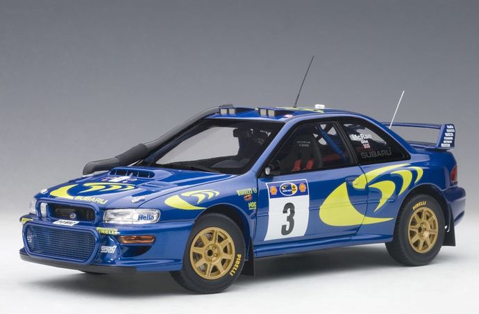 Which of these Green & Blue Autoart models is your favorite, which one would you display?