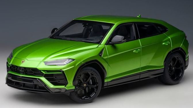 Which of these Green & Blue Autoart models is your favorite, which one would you display?