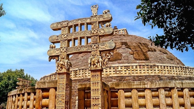 What's your opinion about " India" as a place?
