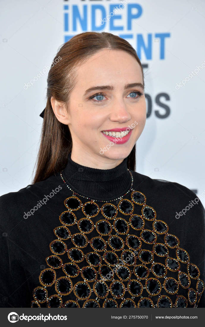 I just discovered Zoe Kazan. What would you rate her 1-10?