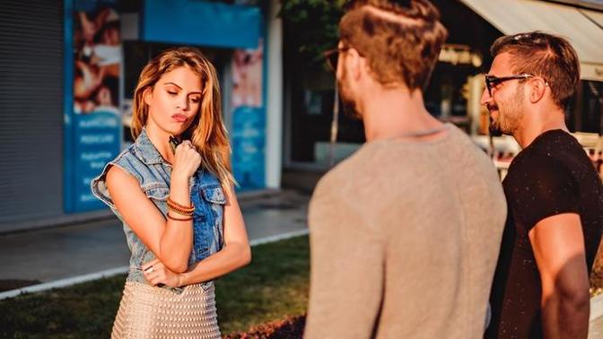 If someone asks you out soon after someone else asks you out, can you go out on a first date with both guys to see which one is a better match?