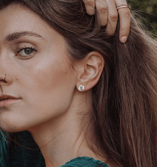 What type of accessories are you fan of?