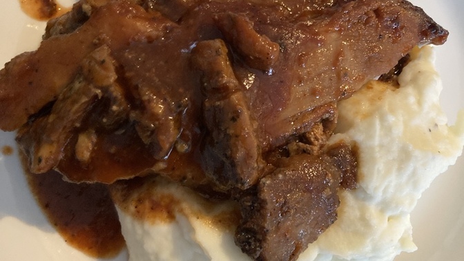 Do you like ribs with mash potatoes?