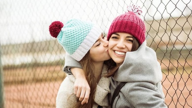 Can women be best friends, just like men?