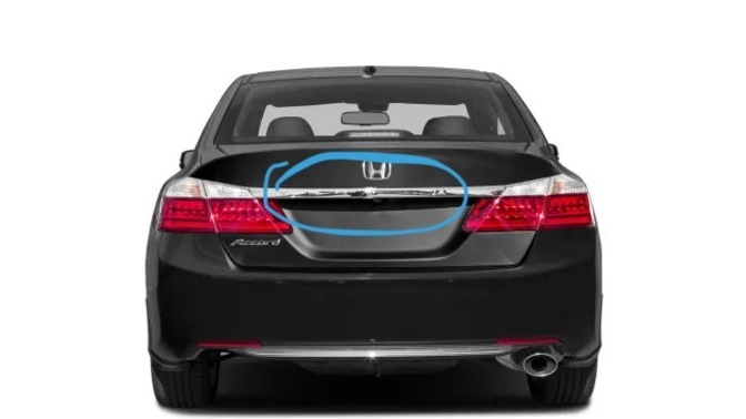 GAG friends, what is this part of the car called?